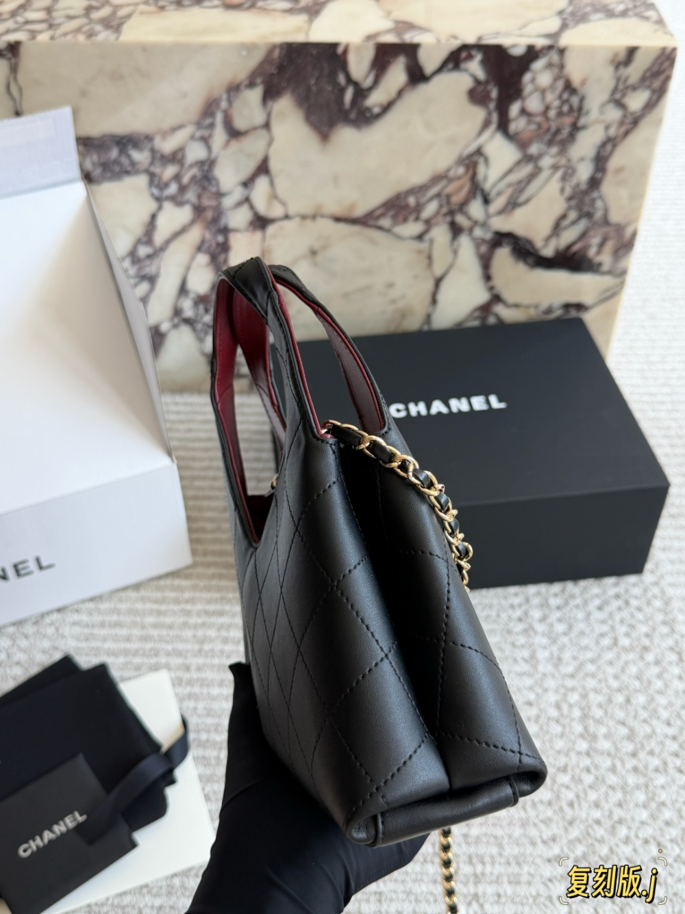 CEM309 New arrive fashion black white pink red Light camel color khaki bag for woman hands bag beautiful gift to choose gift 23*25cm