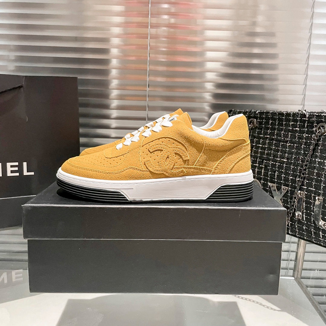 CEM84 fashion 3 color shose for woman black yellow and white color beautiful gift to choose