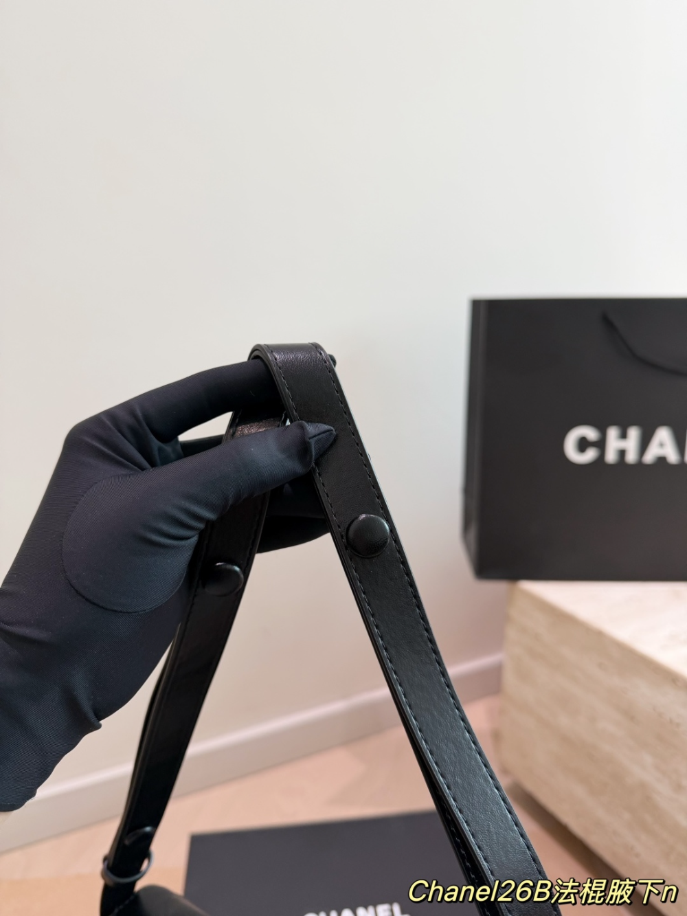 CEM487 New arrive fashion black red bag for woman hands bag beautiful gift to choose gift 25x11 cm