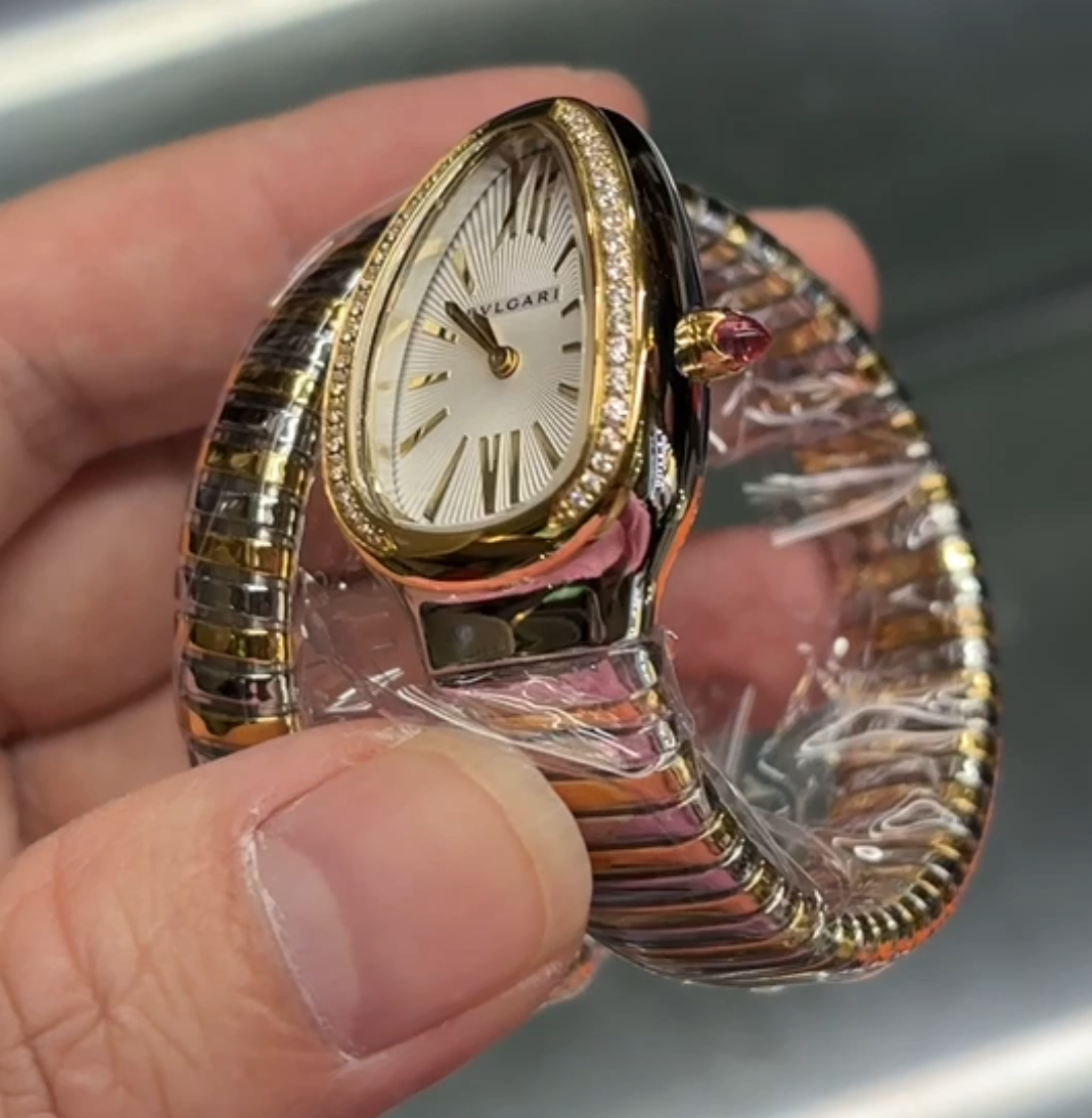 2026 Hot Sale High Quality New Arrive Gold Color with Diamond Watch with Box Gold Color