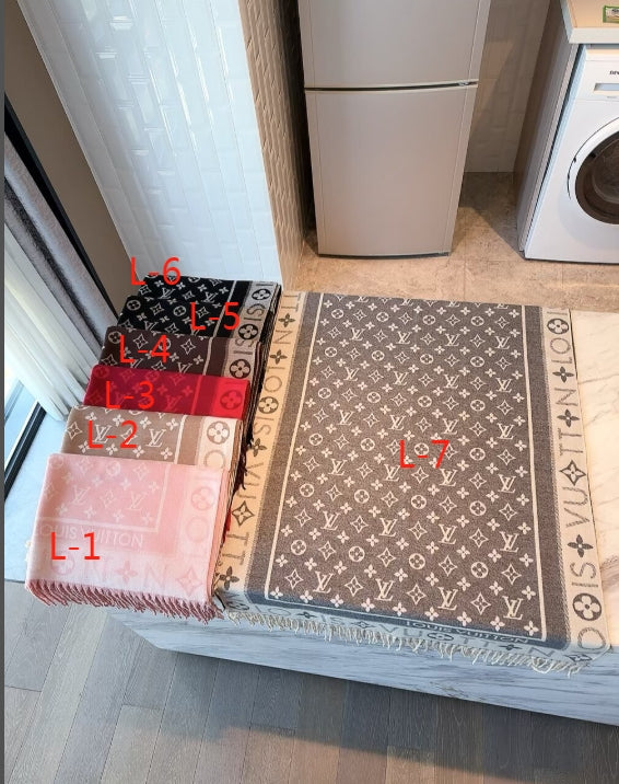 LEM285 New top Women Man Designer Scarf fashion brand 100% Cashmere Scarves For Winter Womens and mens Long Wraps Size 196*65CM gift