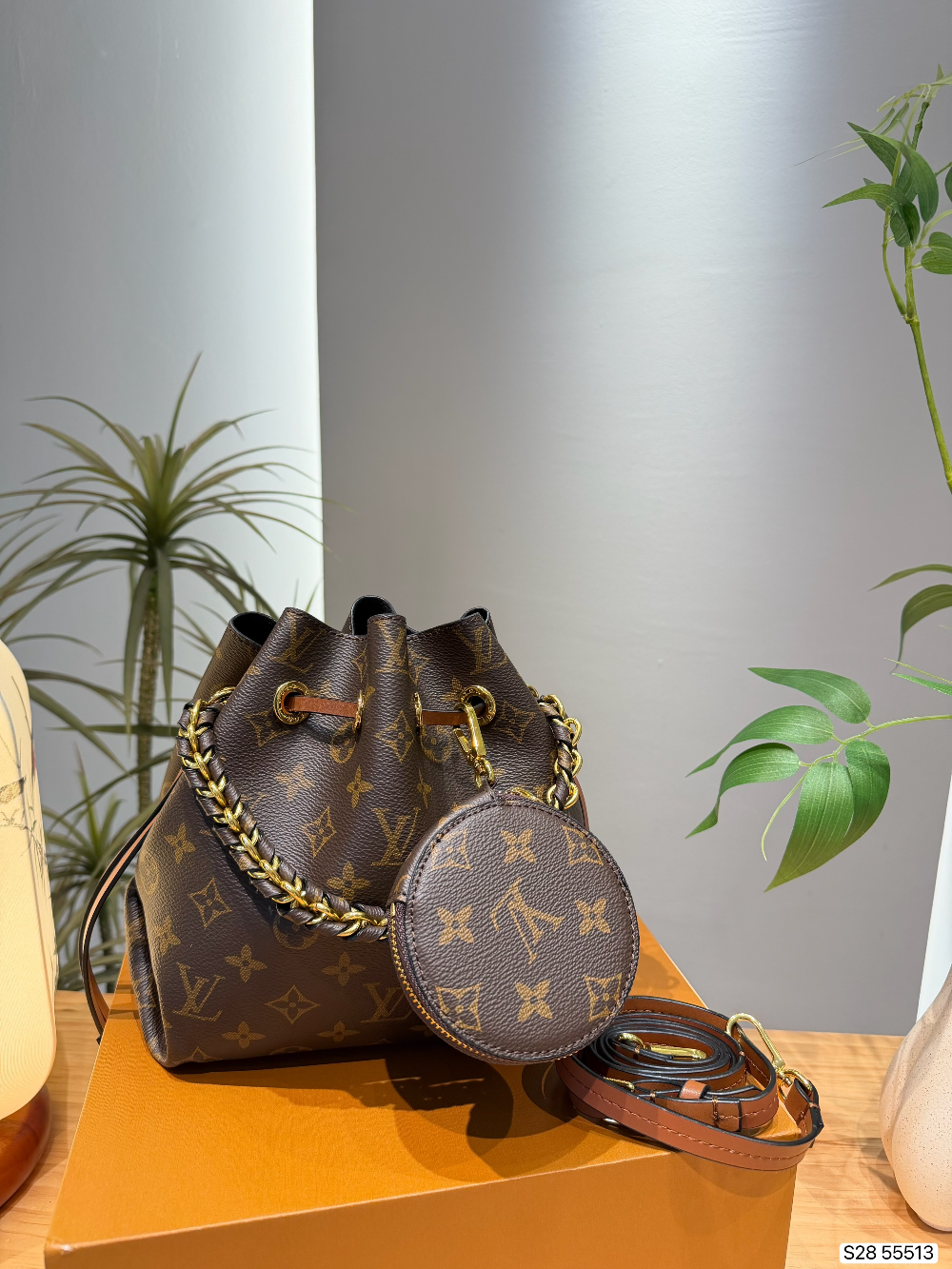 LEM538 New arrive fashion brown color bag for woman beautiful gift to choose gift size to choose 18*21cm