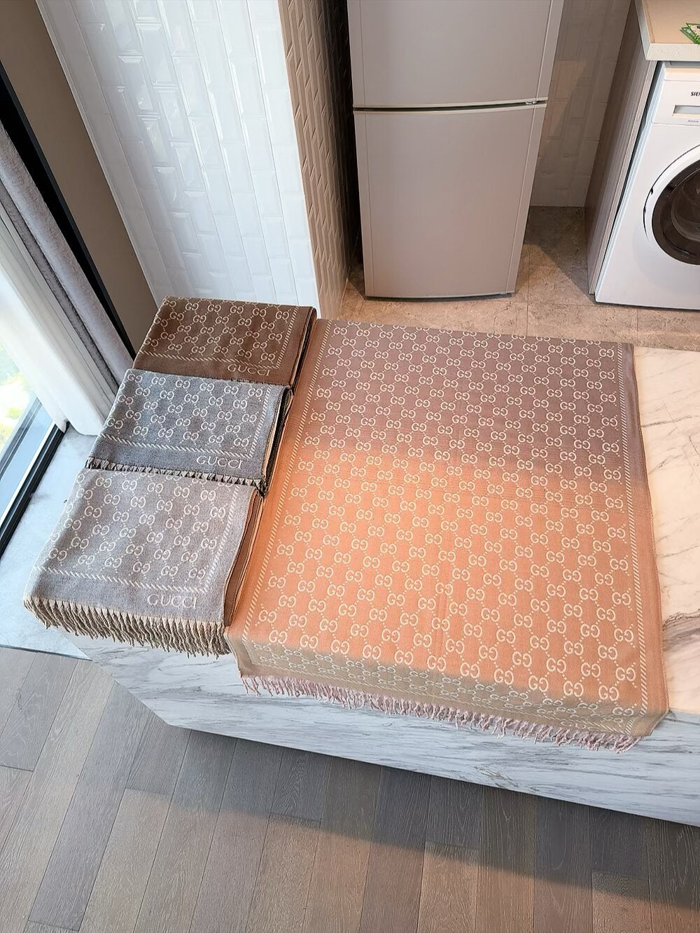 GEM125 new arrive Hot sale 2color fashion beautiful scarf for woman gift to choose no with box