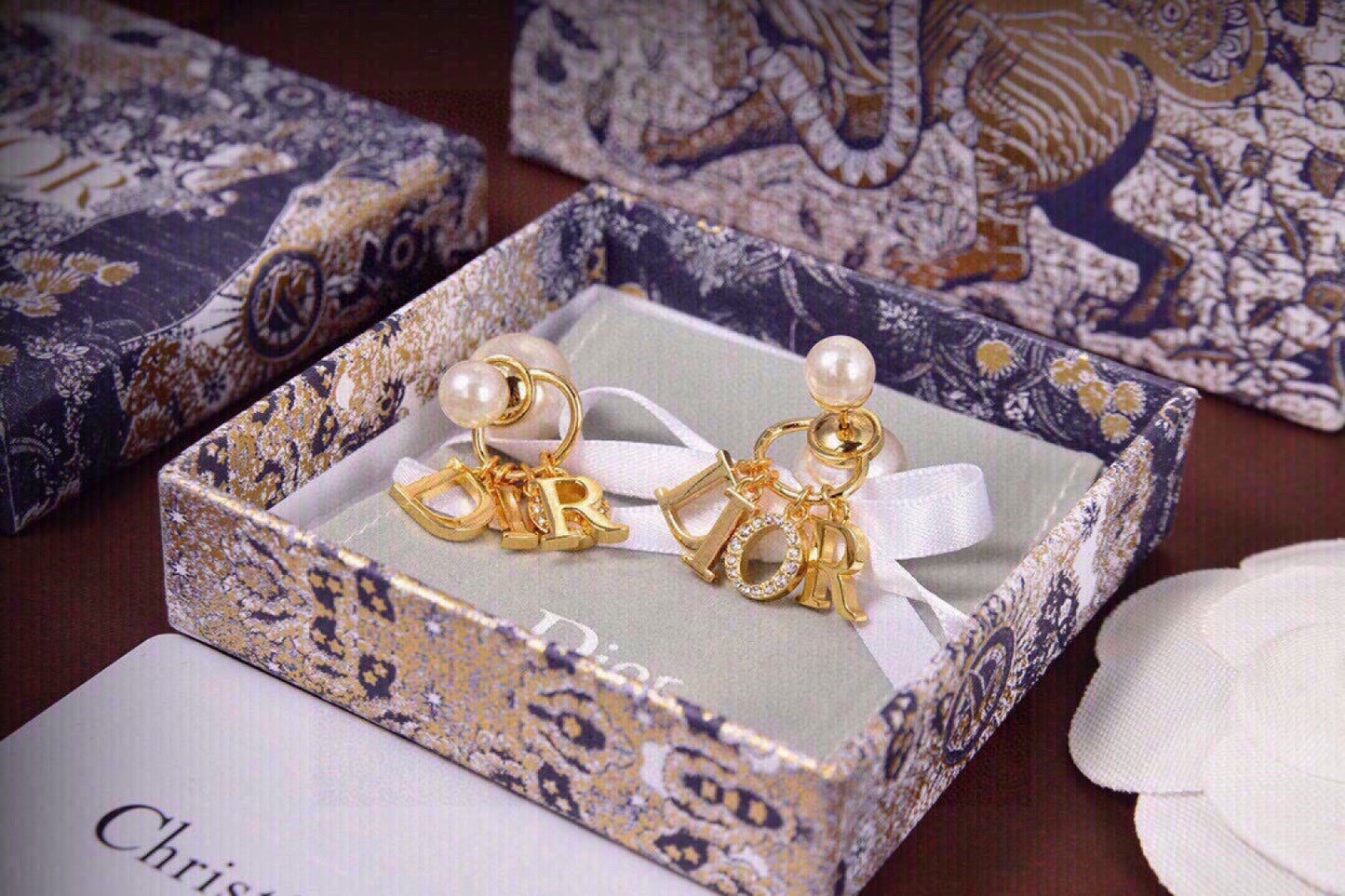 DEM239 New Arrive Fashion Hot sale Pearl Earring for Woman Jewelry To Choose Gift