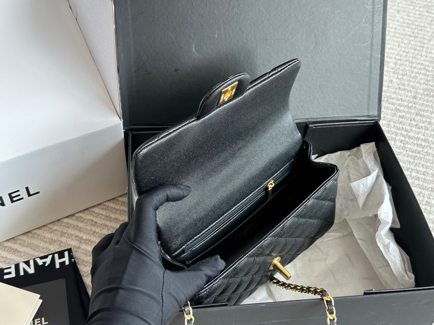 CEM196 New arrive black color The bag for woman to choose 25cm