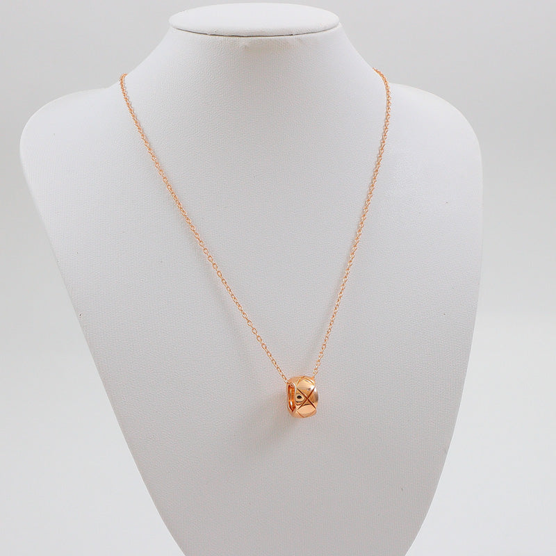 CEM233 New Arrive Fashion Diamond-patterned Necklace Necklce for Woman Titanium Steel Material Jewelry To Choose Gift