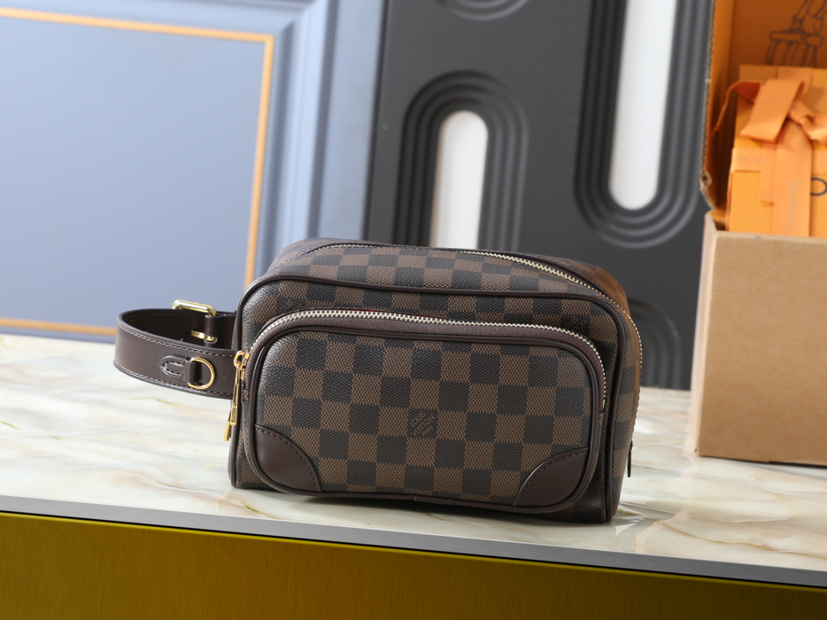 LEM623 New arrive fashion black brown bag for woman hands bag beautiful gift to choose gift 23 x 12 x 13cm