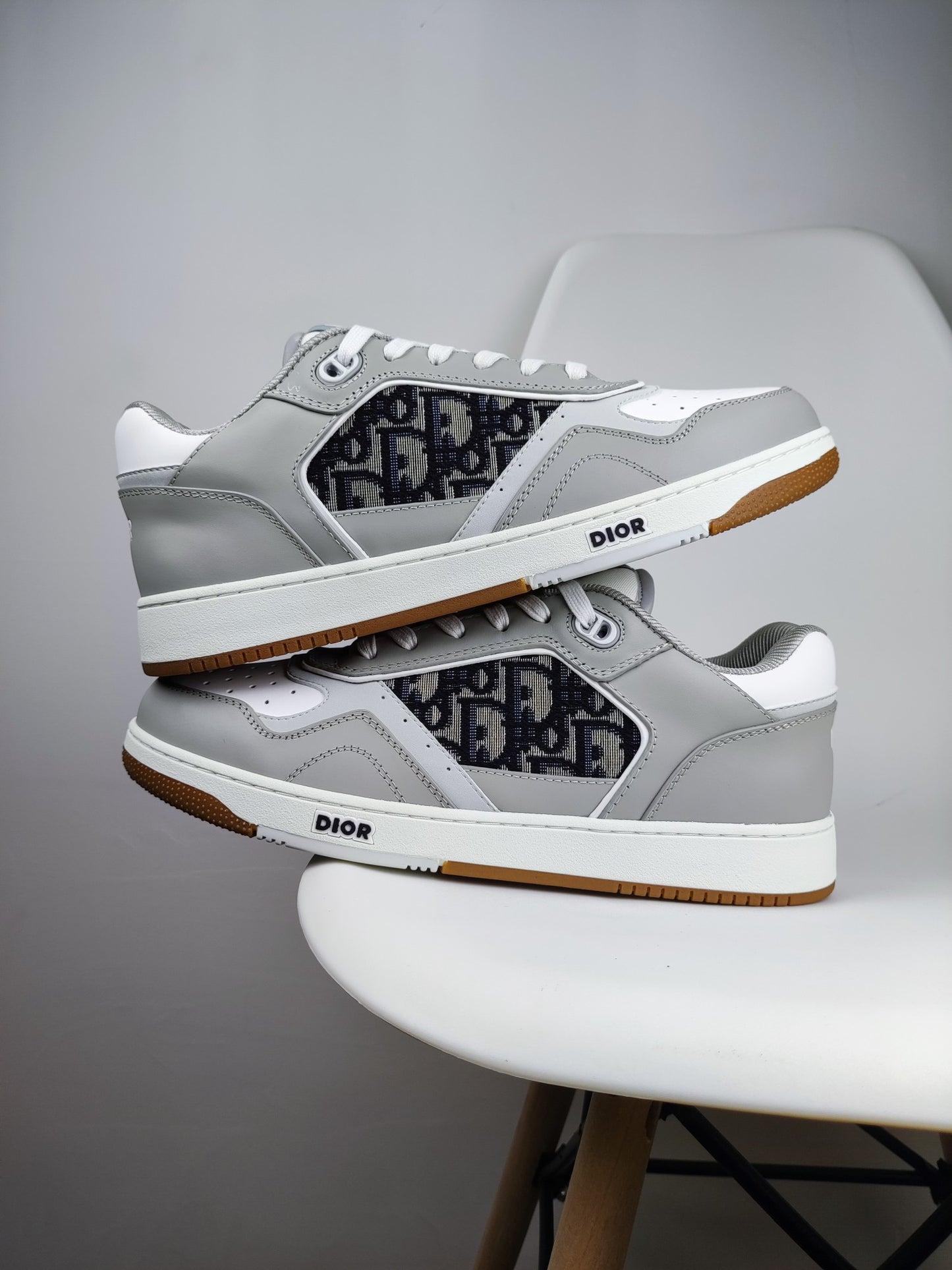 DEM166 fashion black and gray color shose for woman color beautiful gift to choose