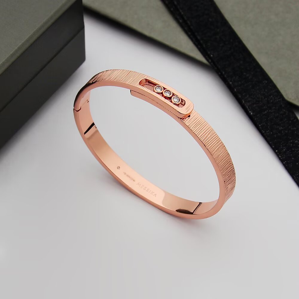 MEM09 Designer Bracelet 18k Gold Plated Bangle Luxury Brand Love Designed Bangles For Women High Sense Bracelets Fashion Accessories Party Jewelry