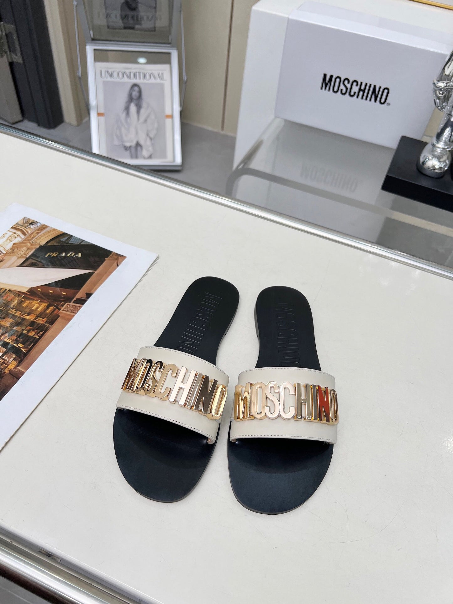 Mos01Shoes for women men charm Couple shoes