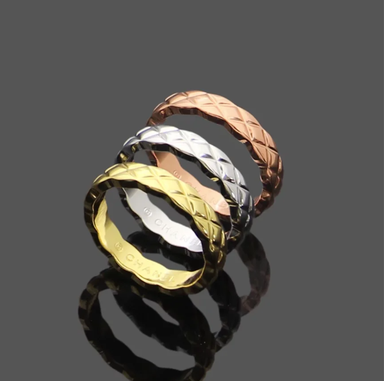 CEM236 Titanium Steel Patterned Rhombus Ring with Stone for Women Men Couples Wedding Rings Bands Bague Femme