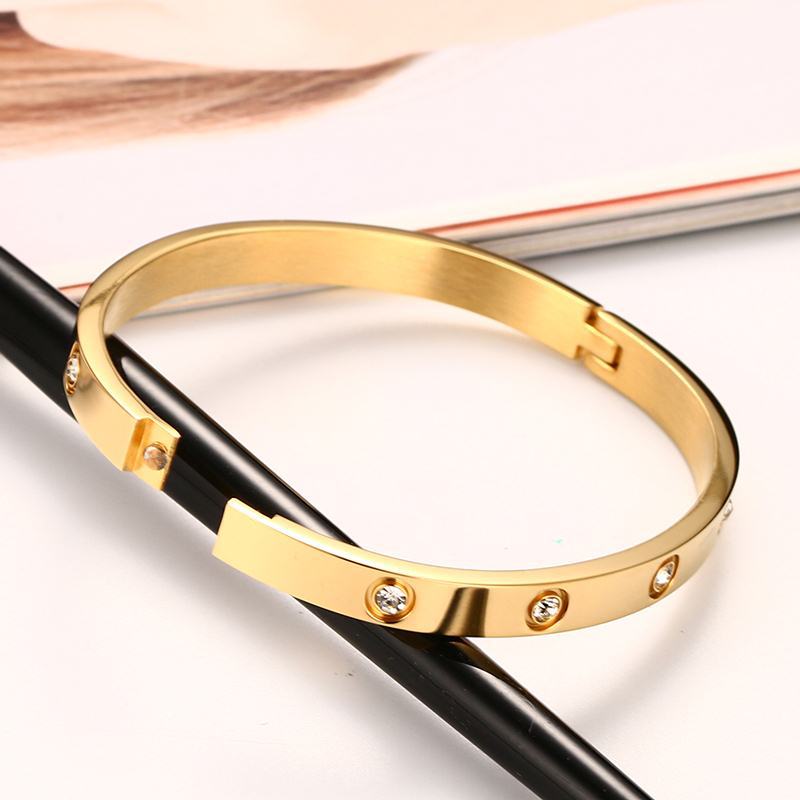 Fashion Gold Plating Bracelets&Bangles for Women Rose Gold Color Charming CZ Cuff Bracelet Jewellery Gift