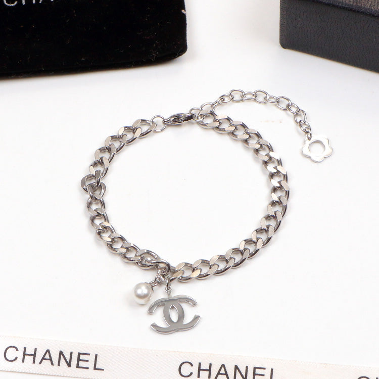 NE133 Fashion Brand Titanium Steel Jewelry Design bracelet bangle beautiful For Women Love gift