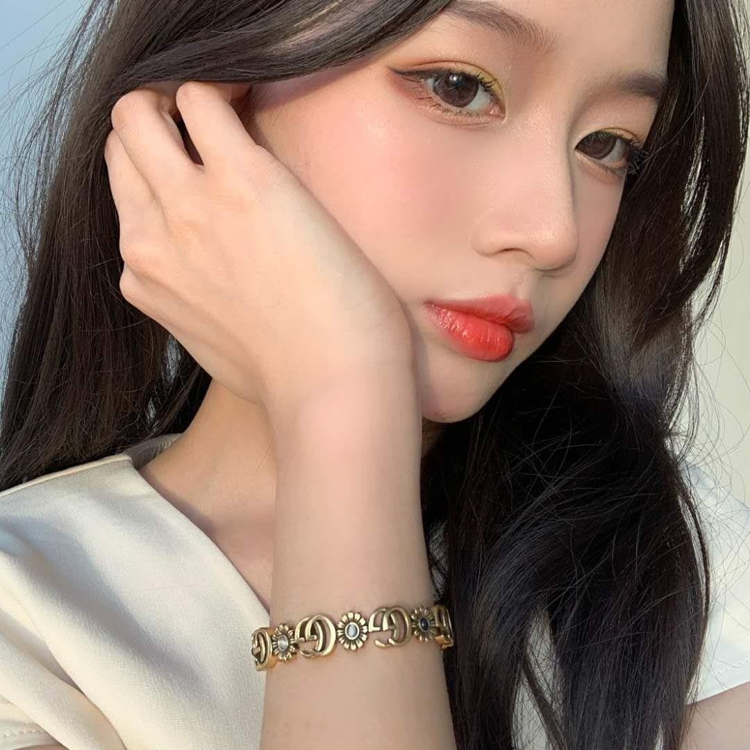 GEM10 New arrive fashion gold color long bracelet for woman beautiful jewelry to choose gift