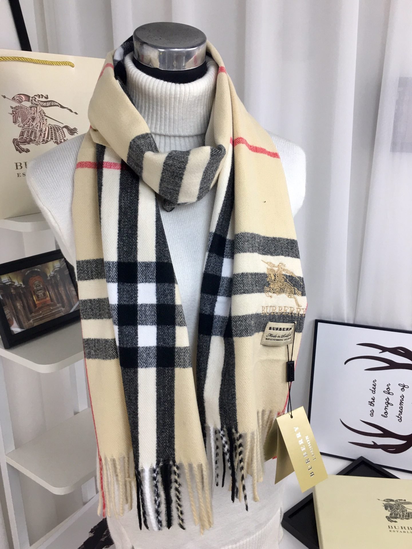 BUEM04 new arrive Hot sale fashion pearl scarf for woman gift 30*180cm