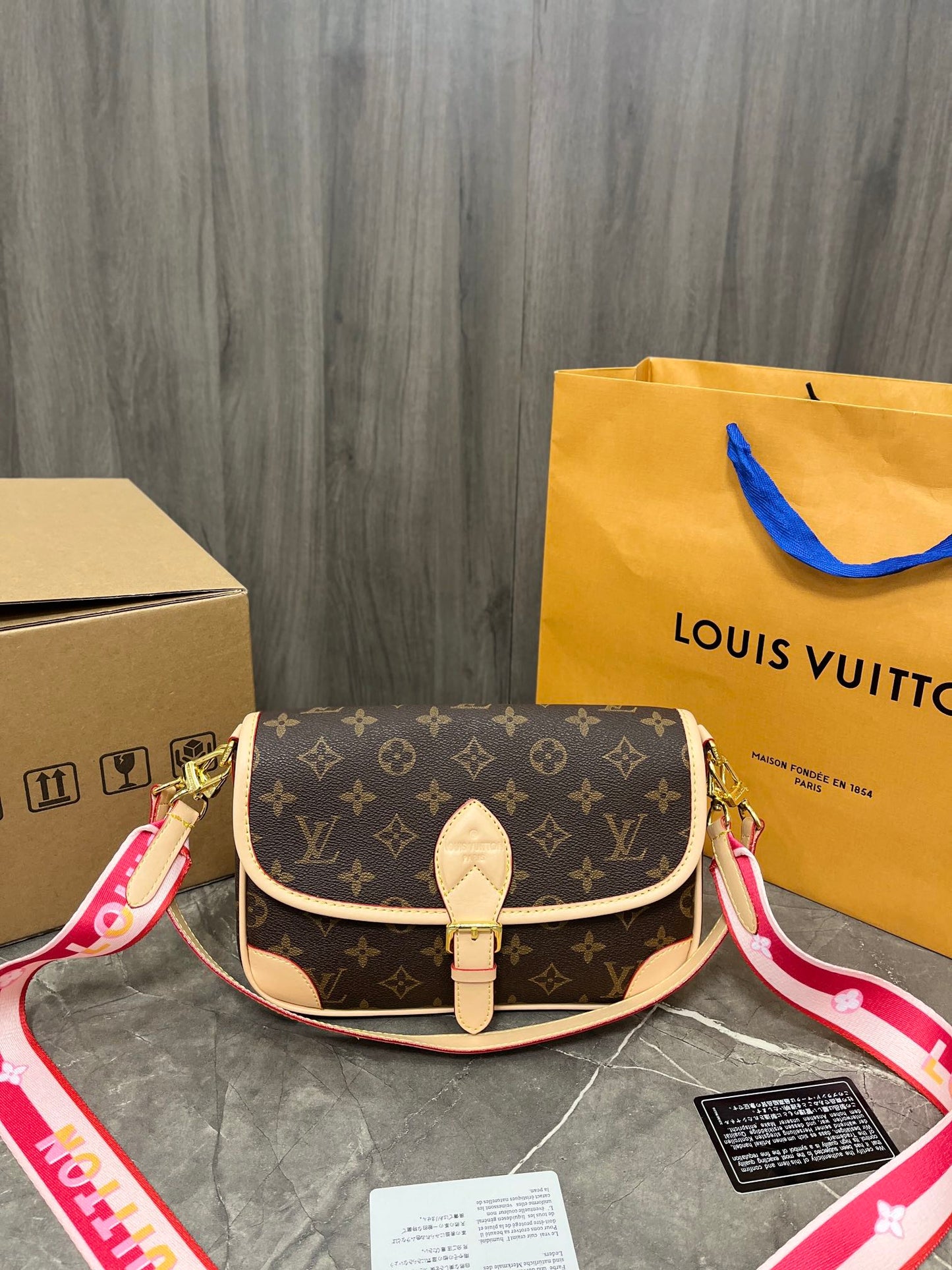 LEM91 New arrive fashion gray bag for woman beautiful gift to choose gift size to choose