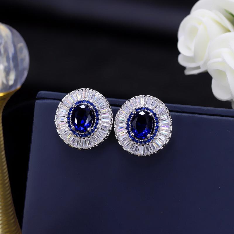DEM85 2022New Fashion High Quality temperament Step Square Crystal Ear Nail Anti Allergy For Women Jewelry
