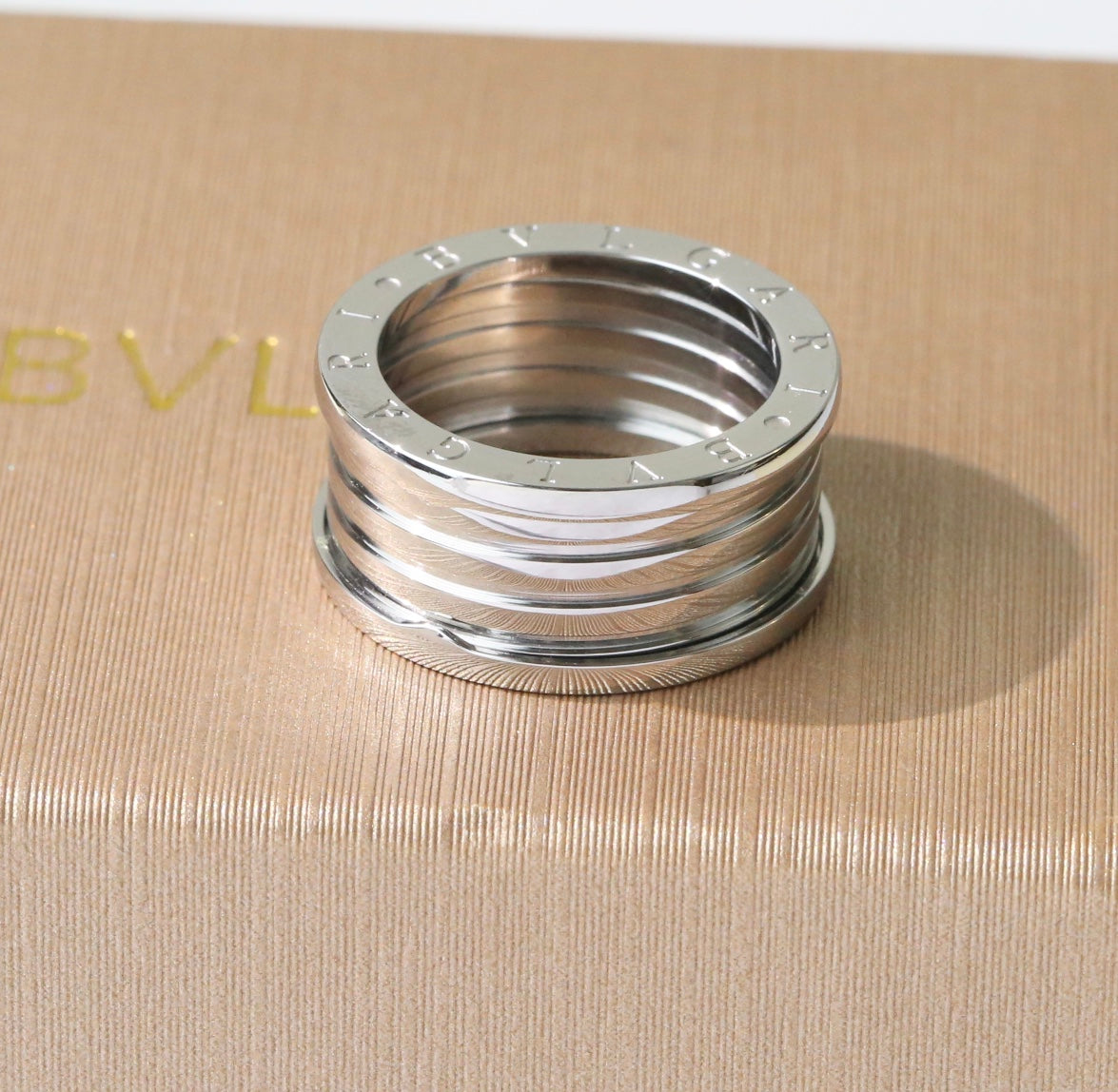 BEM02 New Fashion Titanium steel rings for Women Charm Couples gift