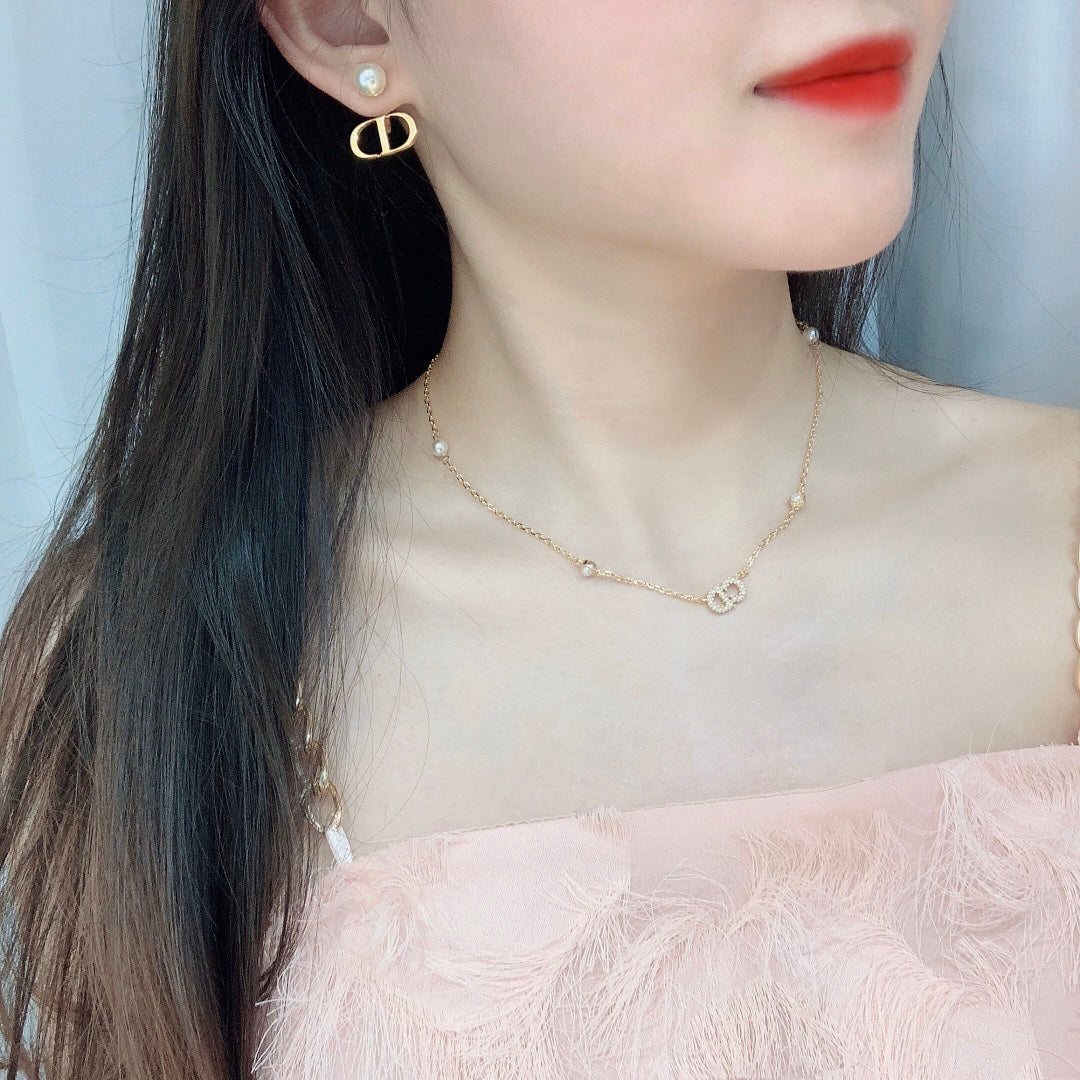 DEM18 New arrive fashion gold color white earring for woman jewelry beautiful jewelry no with box