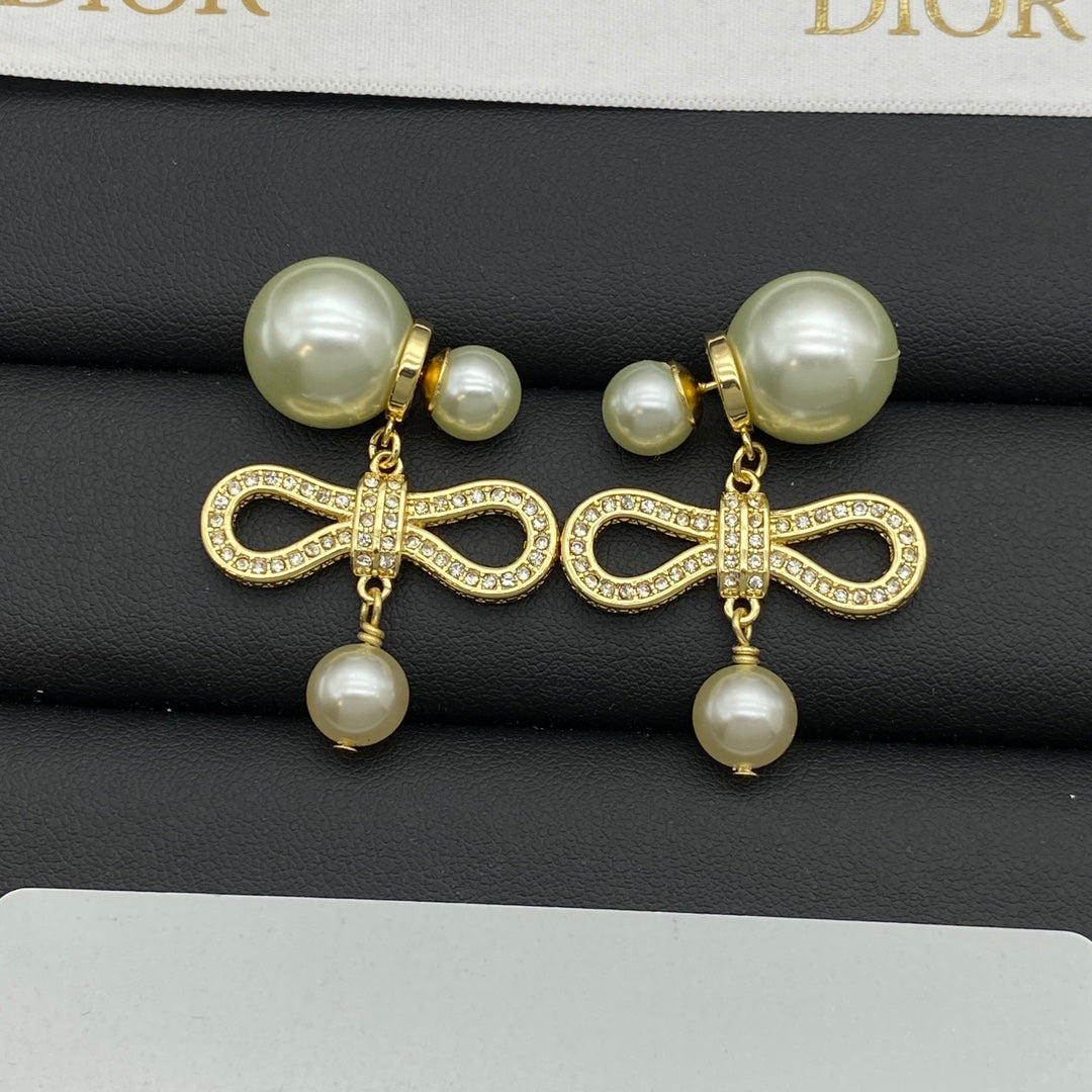 DEM247 New Arrive Fashion  Hot Sale  with Diamond Pearl Earring  for Woman Jewelry To Choose