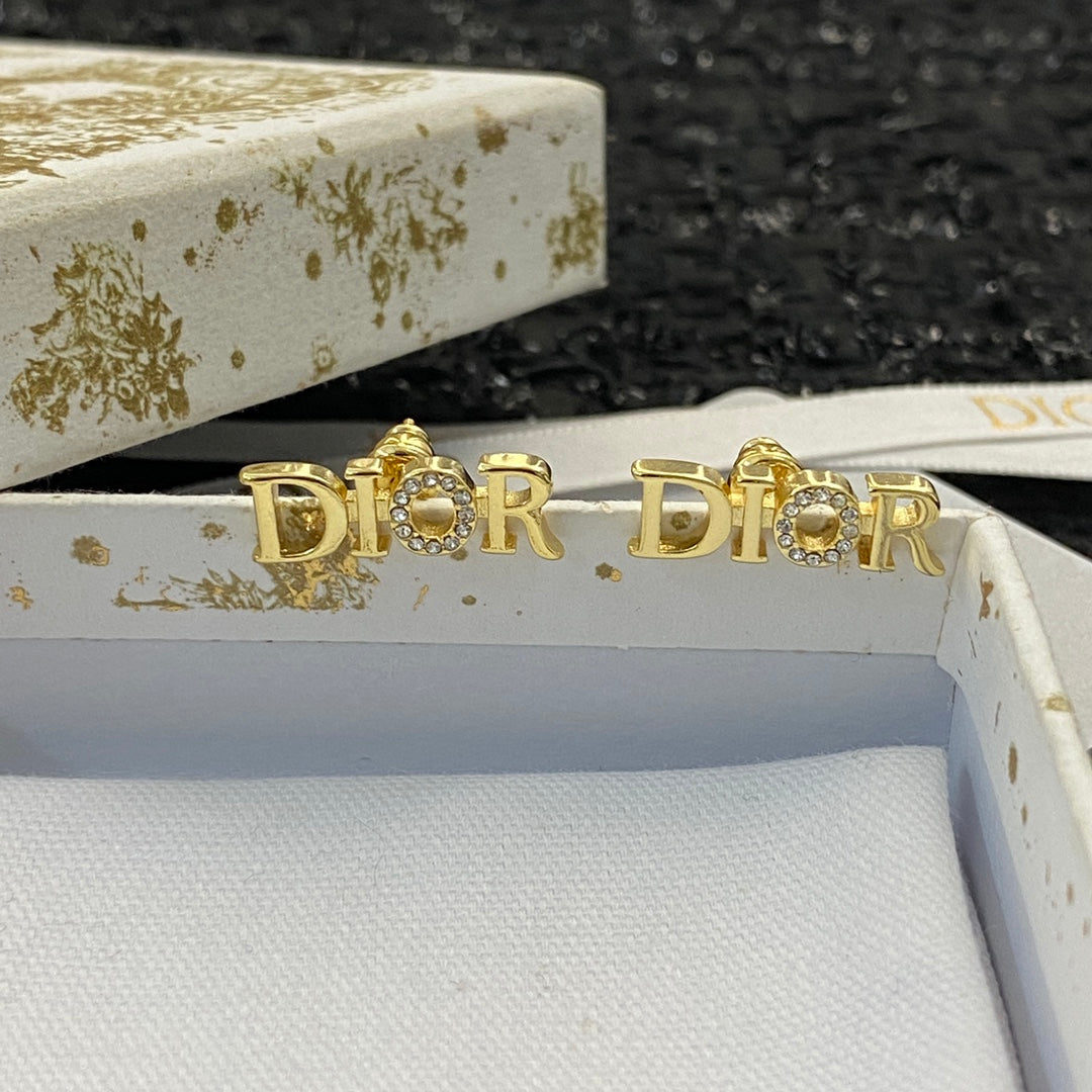 DEM241 New Arrive Fashion  Hot Sale  with Diamond Earring  for Woman Jewelry To Choose