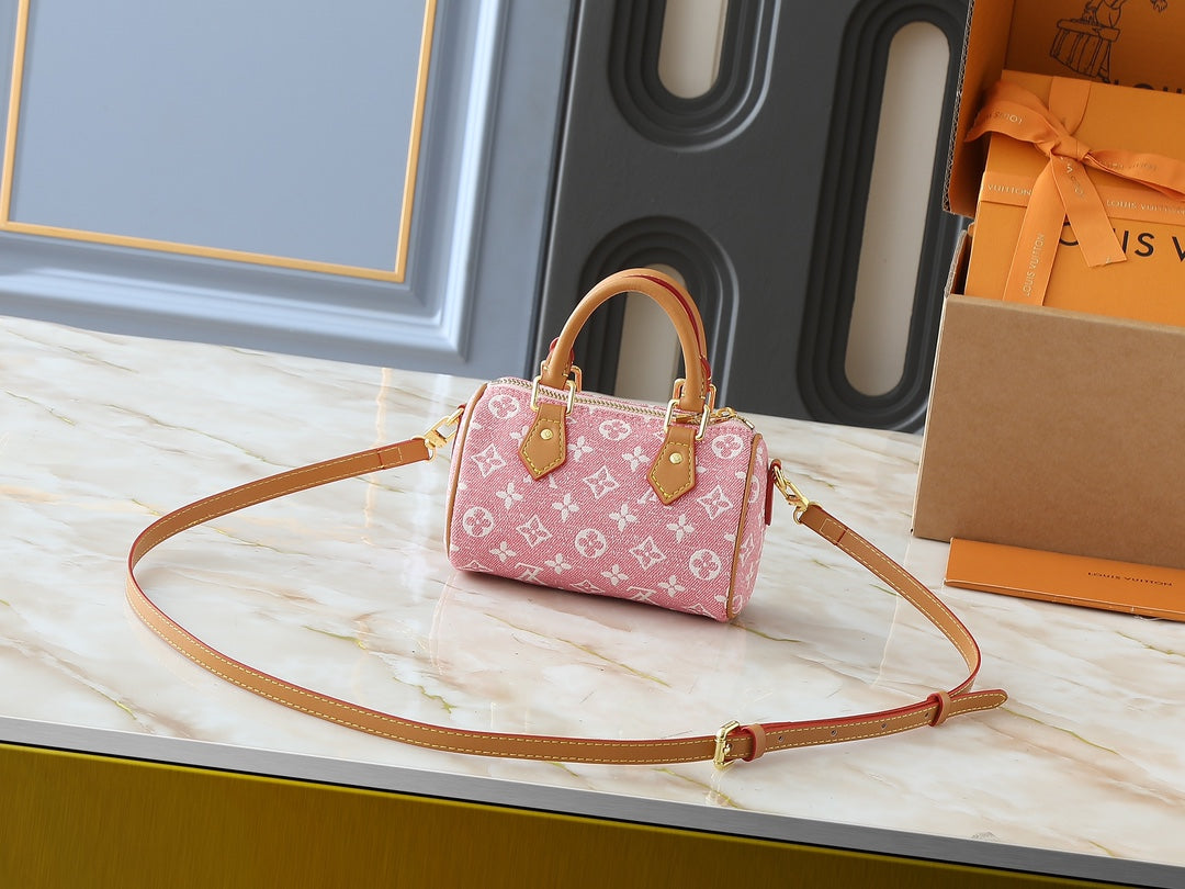 LEM251 Designer Bag Shoulder Bag Crossbody Bag Luxury Bag Purse Designer 16 x 10 x 7.5CM