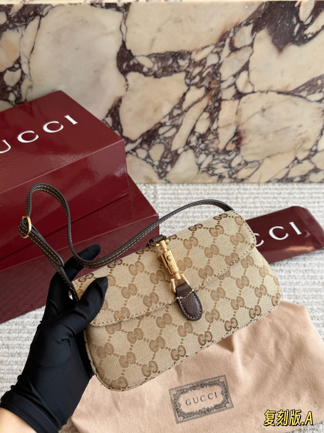 GEM188 New arrive fashion  khaki color bag for woman beautiful gift to choose gift size to choose 21*11cm