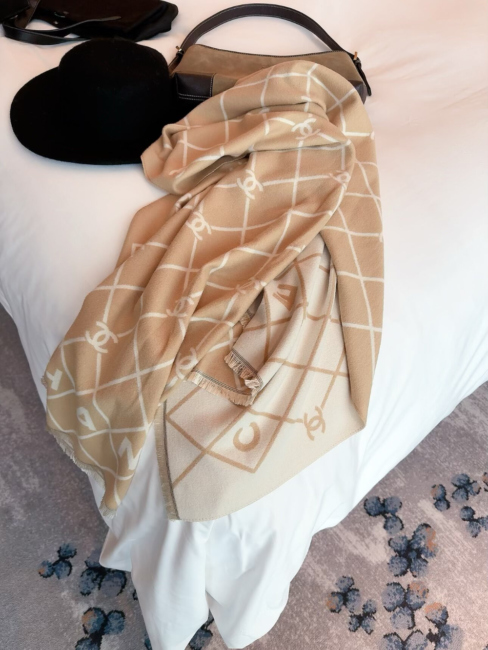 CEM421 new arrive  Hot sale black brown blue khaki pink color fashion beautiful  scarf  for woman gift  to choose