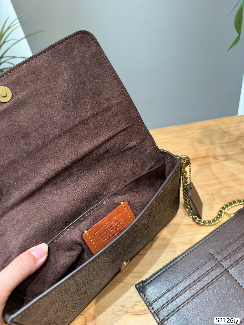 COEM14 New arrive fashion brown color bag for woman beautiful gift to choose size 21*12cm