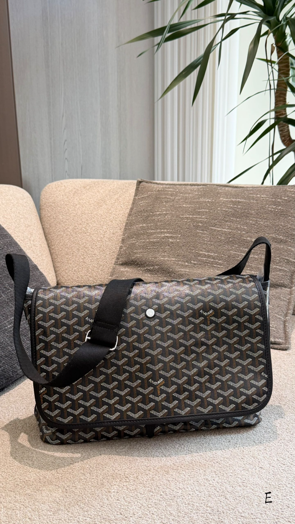 GOEM11 New arrive fashion green grey deeppblue brown color bag for woman beautiful gift to choose