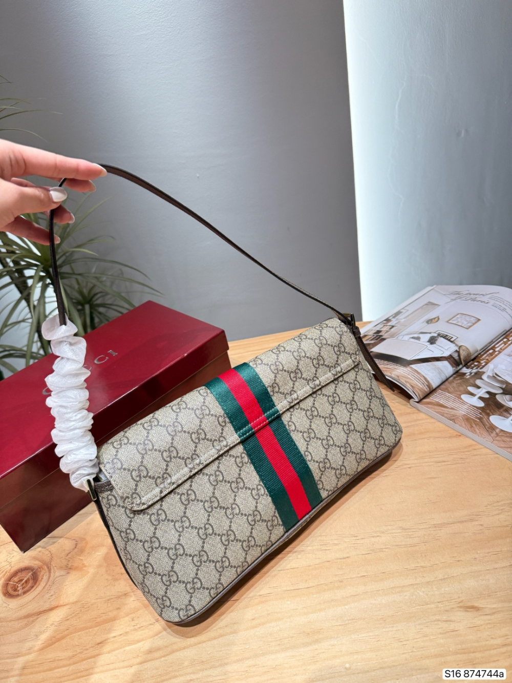 GEM161 New fashionable design ladies' handbag excellent gift options ideal choice for giving as a present 31* 15 cm