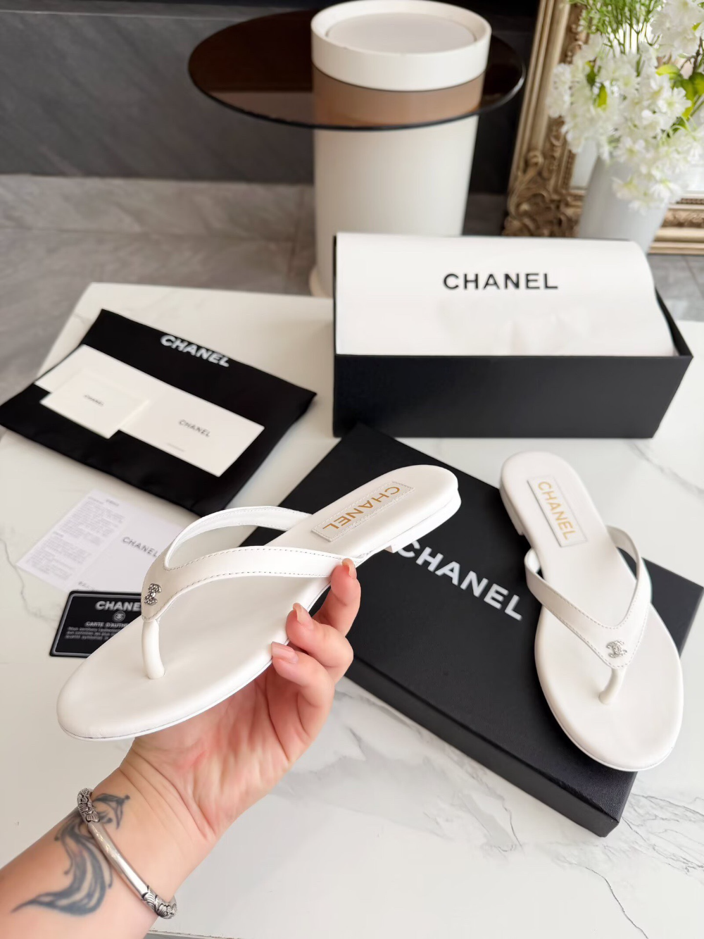 CEM338 New arrive fashion black white shose for woman beautiful Slippers gift to choose