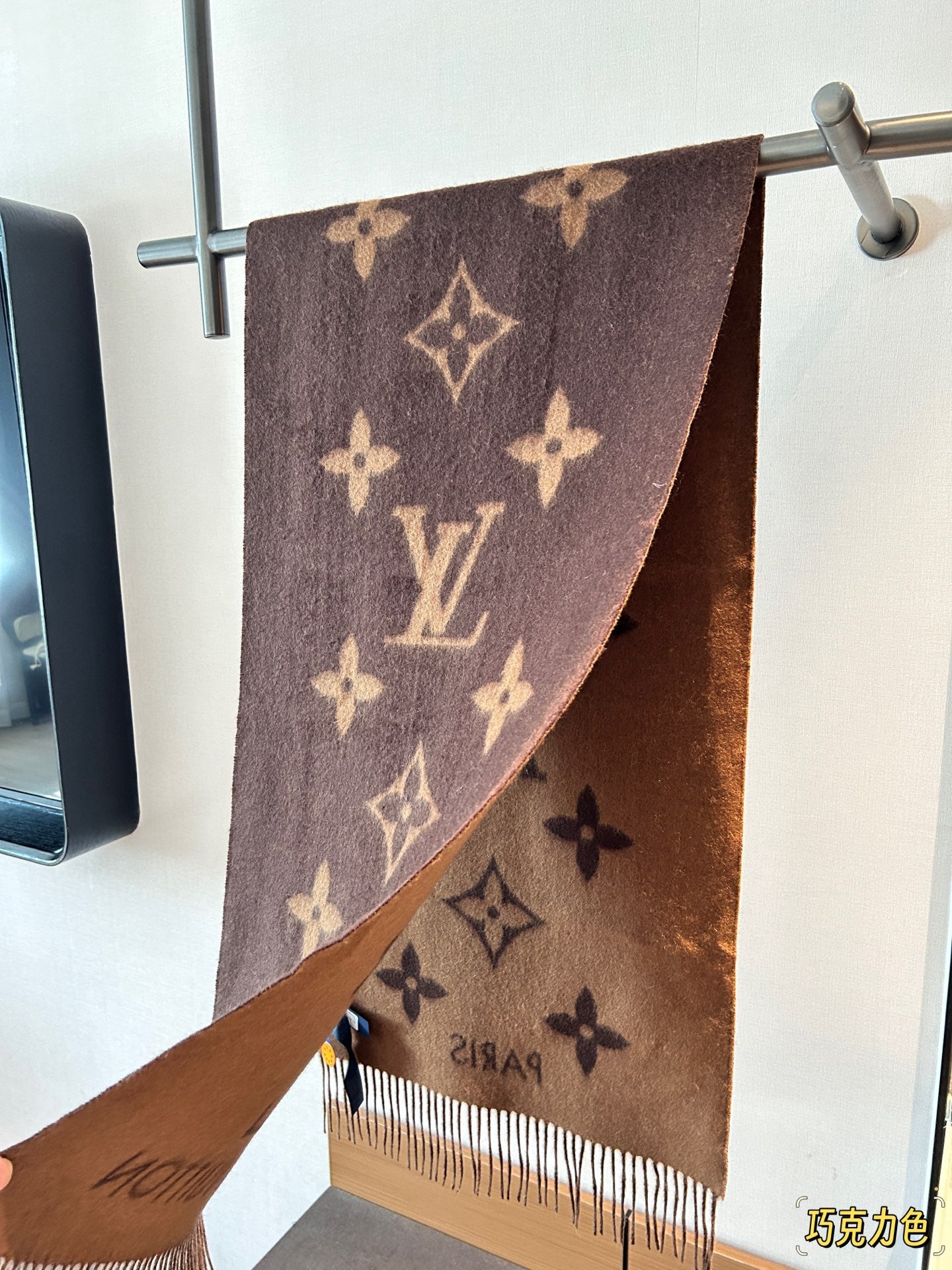 LEM326 new arrive Hot sale  black red gray color fashion beautiful scarf for woman men  gift to choose