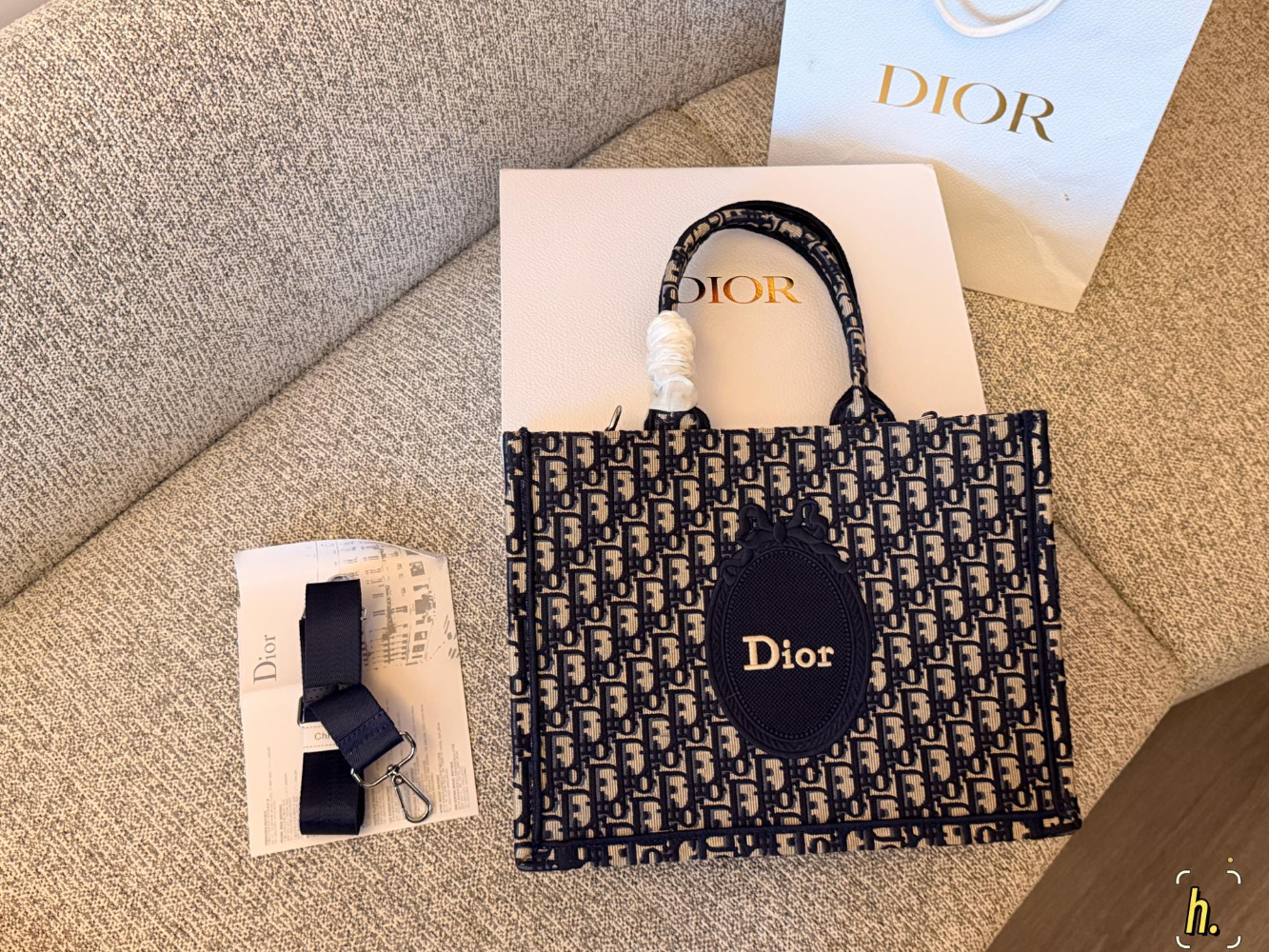 DEM324 New arrive fashion deep blue color  bag for woman beautiful gift to choose gift size to choose 36*28 cm