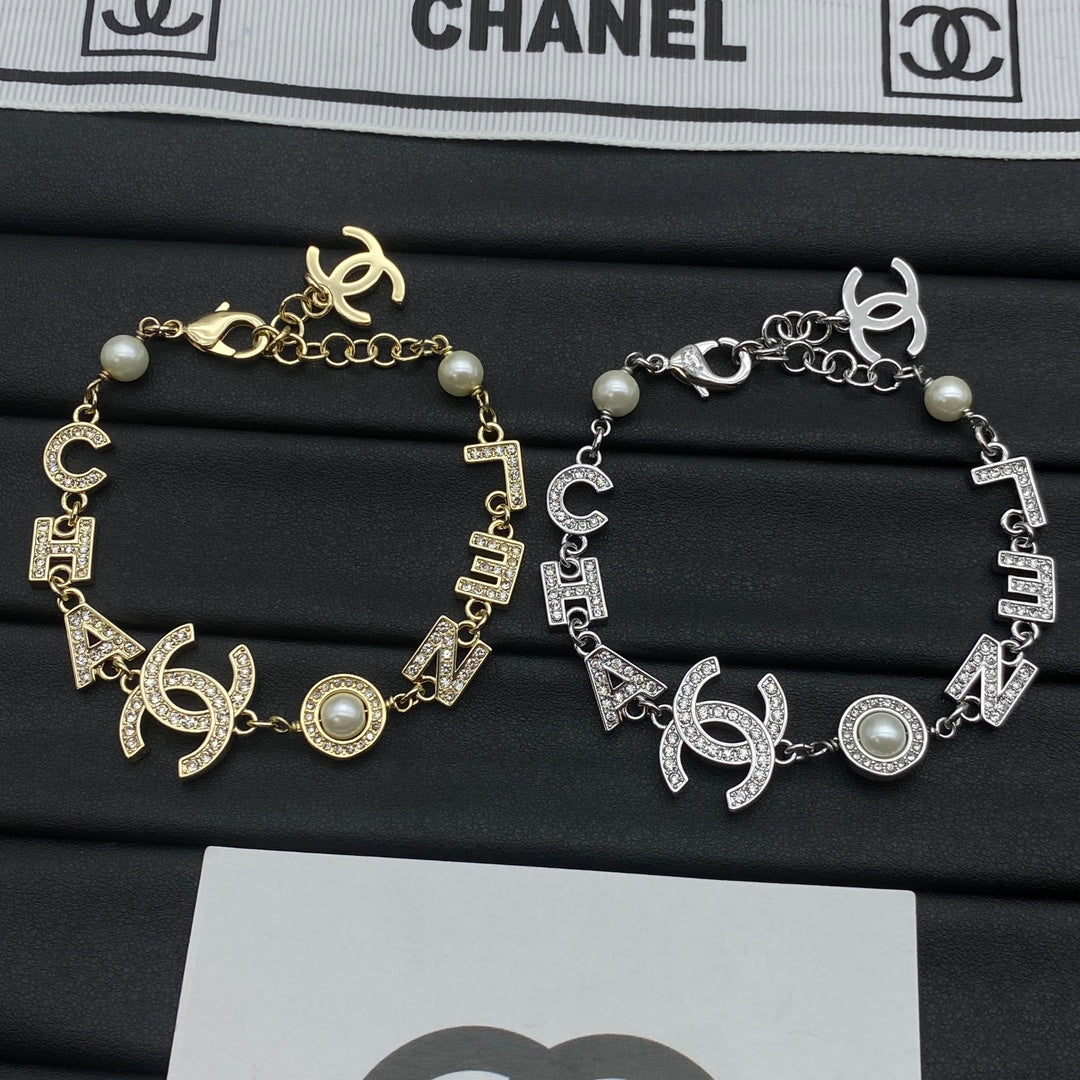 CEM206  New Arrive Fashion  Hot Sale  with Diamond Heart Bracelet for Woman Jewelry To Choose