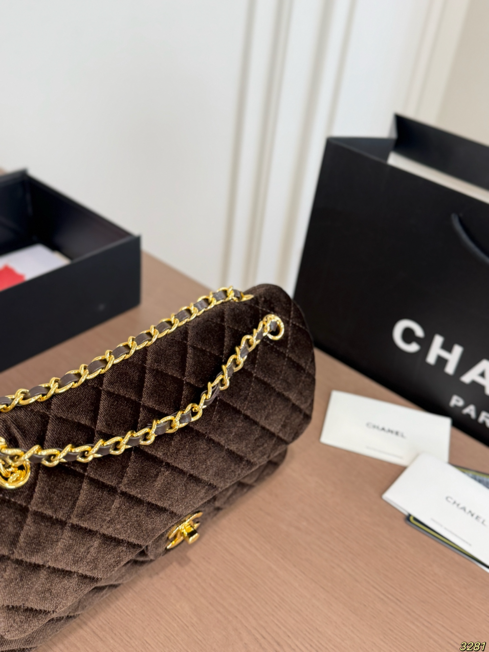 CEM356 New arrive fashion red black  brown blue purple  color bag for woman beautiful gift to choose 25*15cm