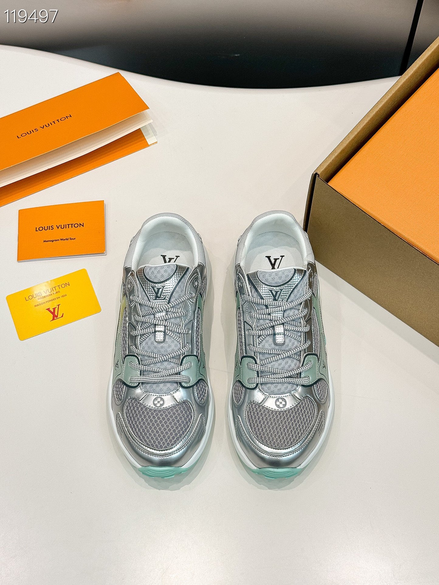 LEM260 designer shoes for running shoes men women Triple Black White shoes