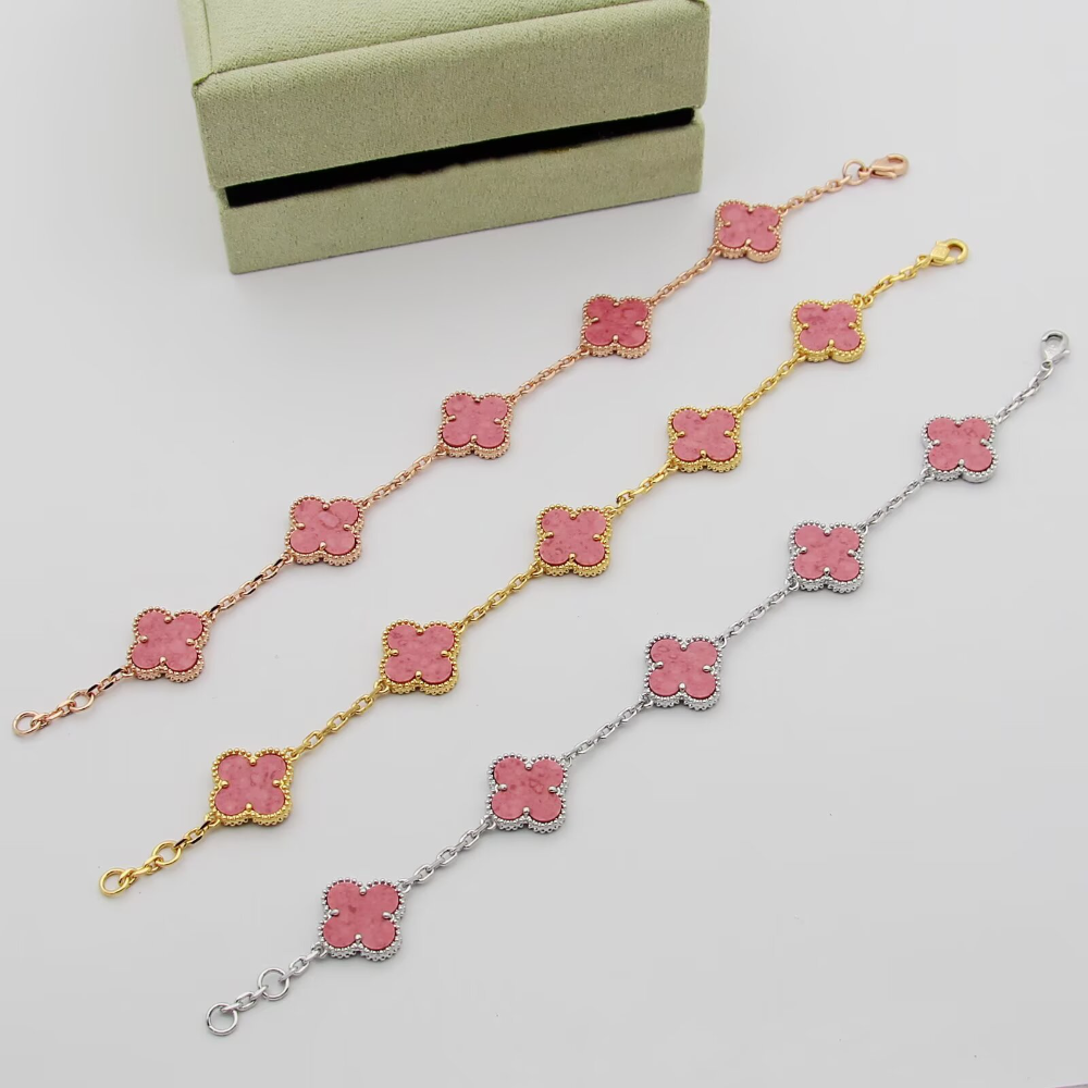 VAEM22 New trendy four-leaf collar chain bracelet personalized luxury high-end accessory available as a gift option