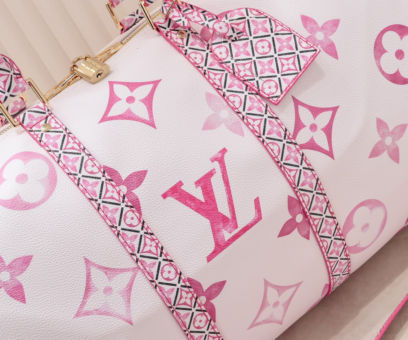 LEM371 New arrive fashion Travel design bag for woman beautiful gift to choose gift 50.0 x 29.0 x 23.0cm