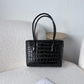 CEM502 New arrive fashion  black red mint green bag for woman hands bag beautiful gift to choose gift 24.5*20*10cm