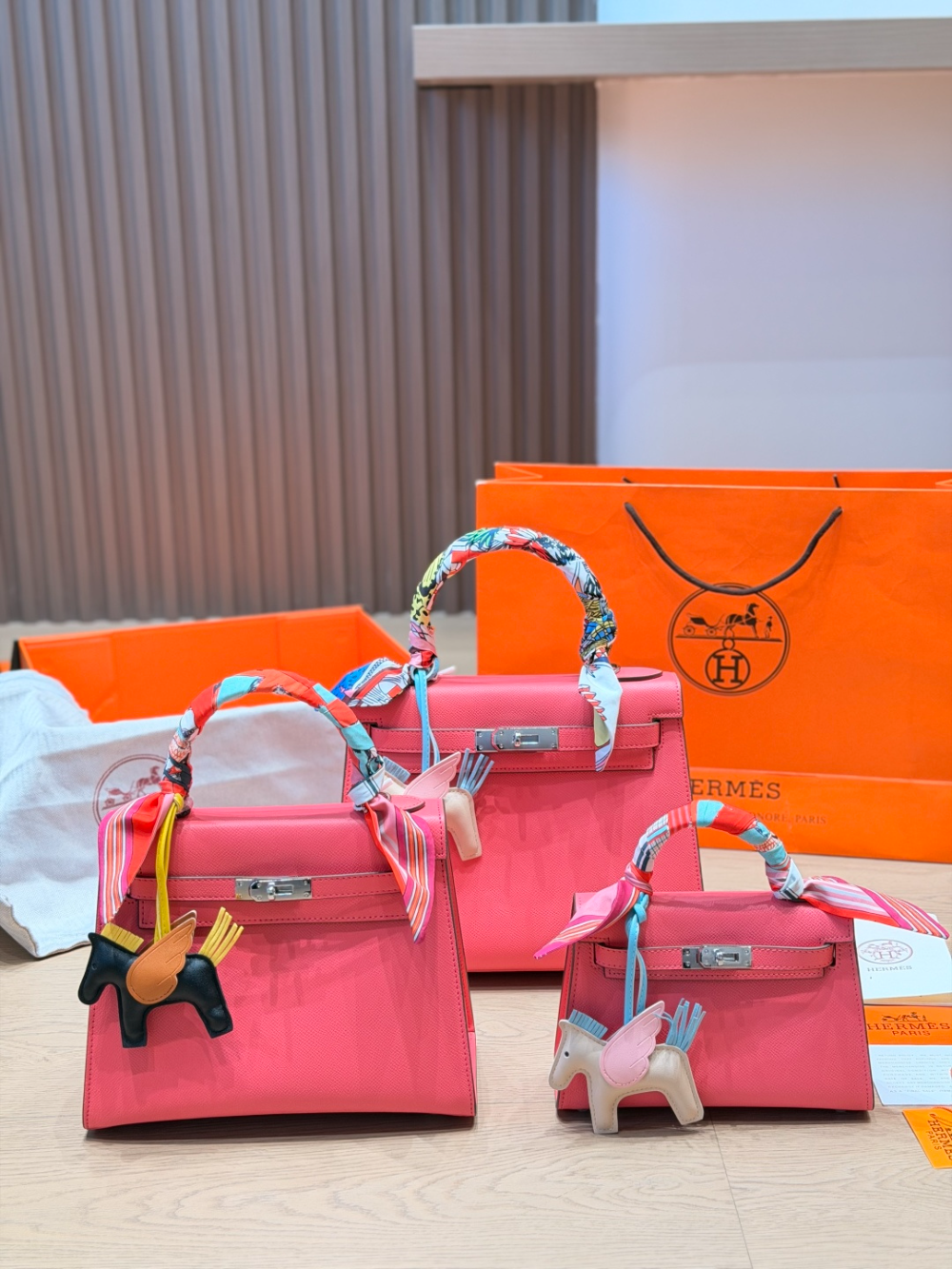 HEM138 New arrive fashion red peach red pink brown white dark green color bag for woman beautiful gift to choose 3 size