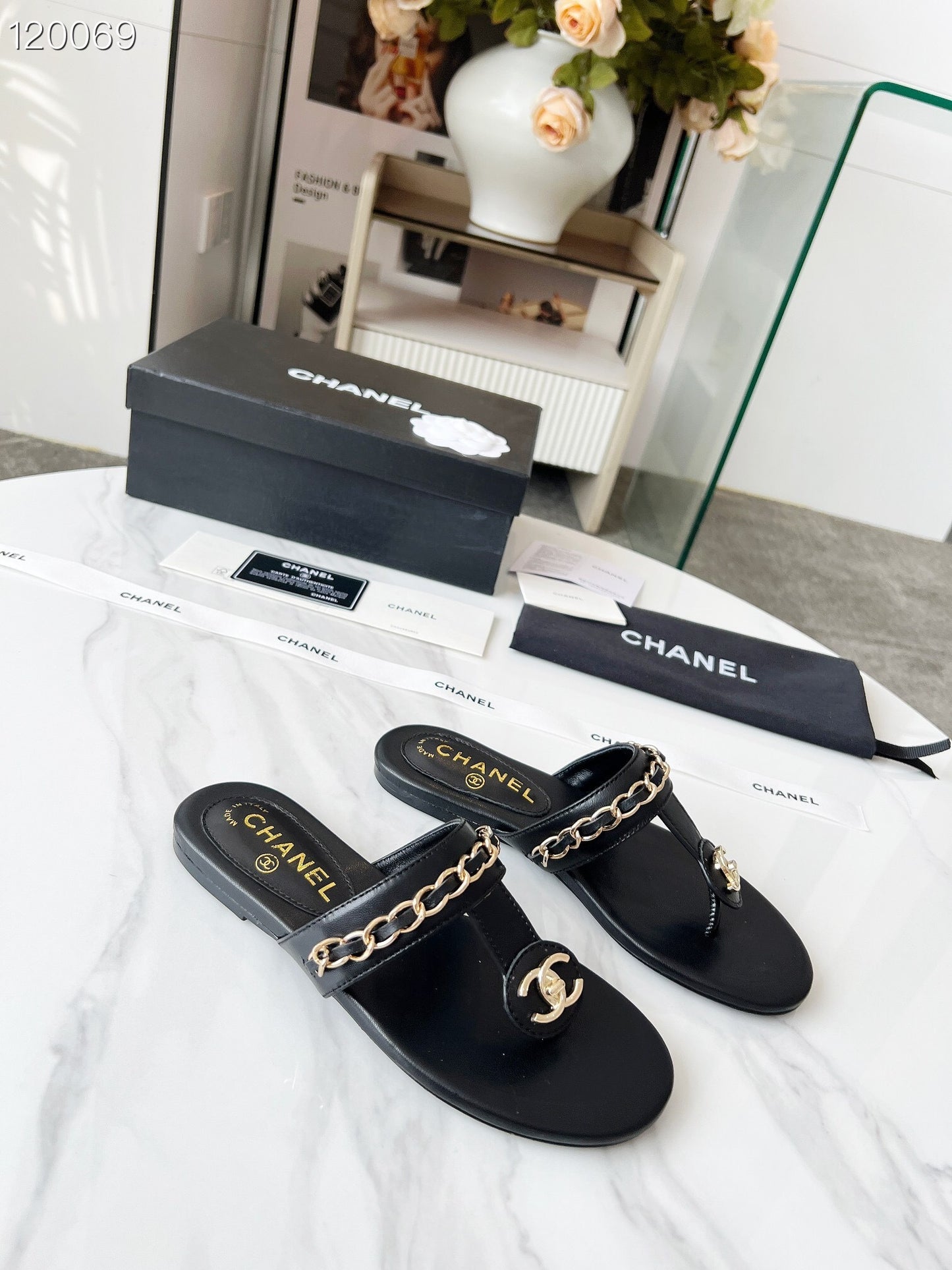 CEM171 Plus Size Open-Toe Pearl Flat for Women Summer Fashion Square Toe Solid Color Thick Sole Slippers