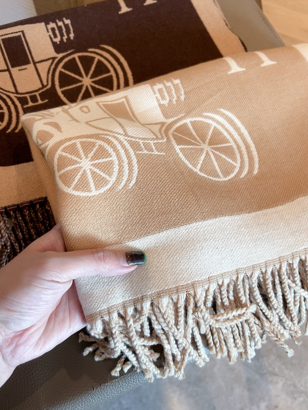 HEM68 Winter Scarf Pashmina For Designers warm Scarfs Fashion Classic Women Designer Brand Cashmere Winter Scarf Wrap 180cm scarf for women Size 65*180CM