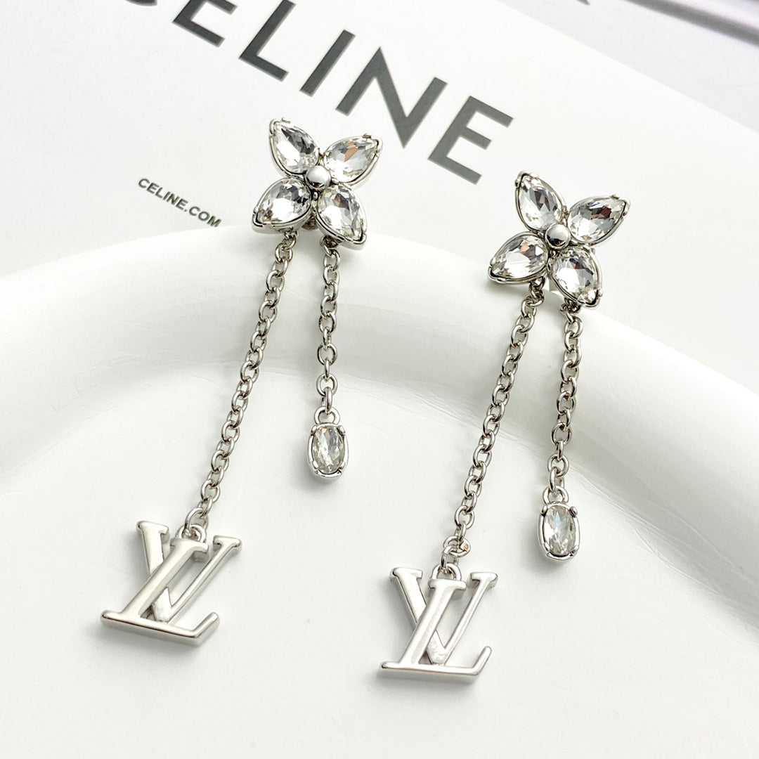 LEM395 New Arrive Fashion Gold Color Long Tassel letters Earring  for Woman Jewelry Beautiful Jewelry To Choose Gift No with Box