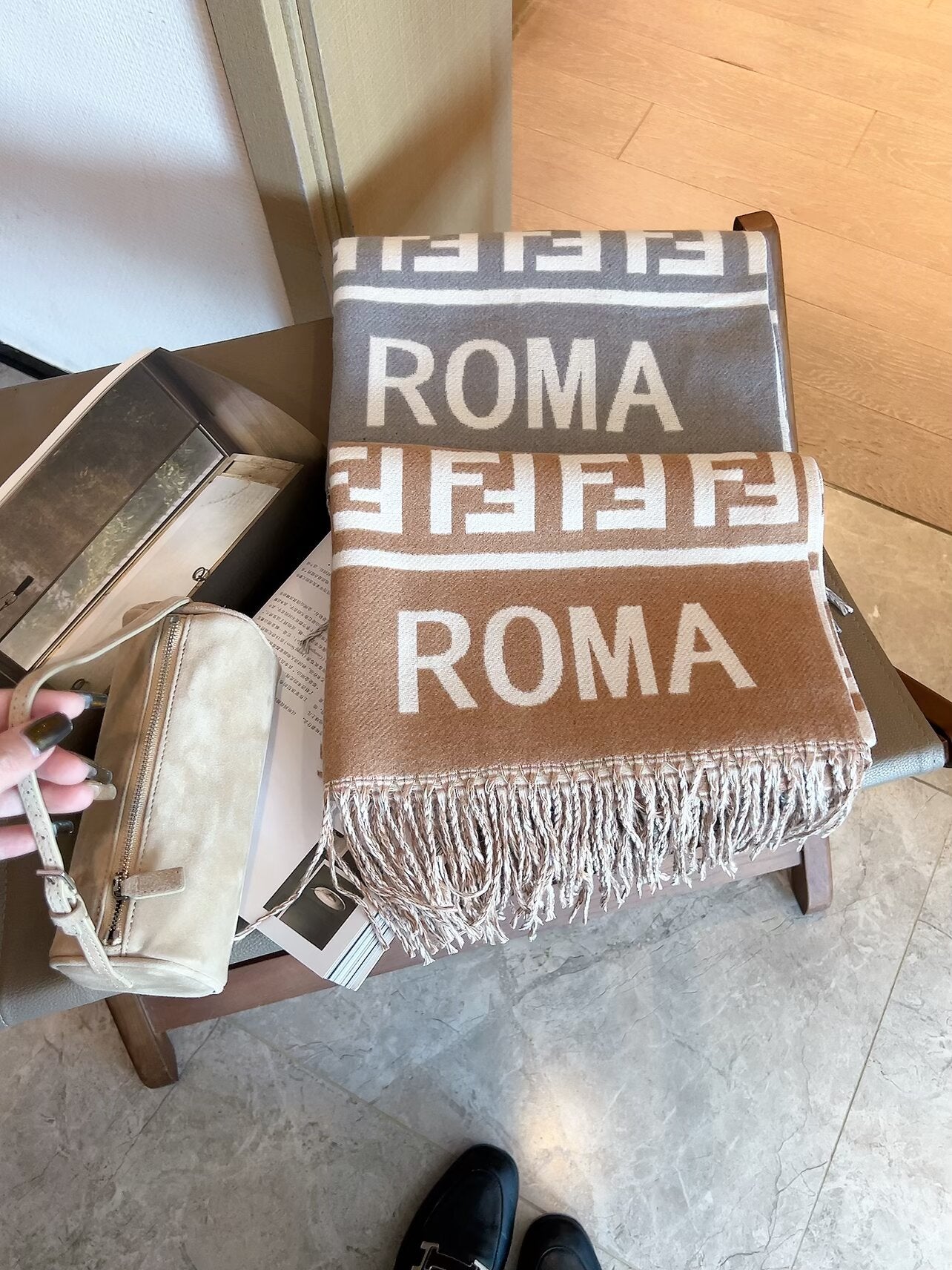 FEM22 Women Cashmere Designer Scarf Full Letter Printed Scarves Soft Touch Warm Wraps With Tags Autumn Winter Long Shawls 180✖️60cm