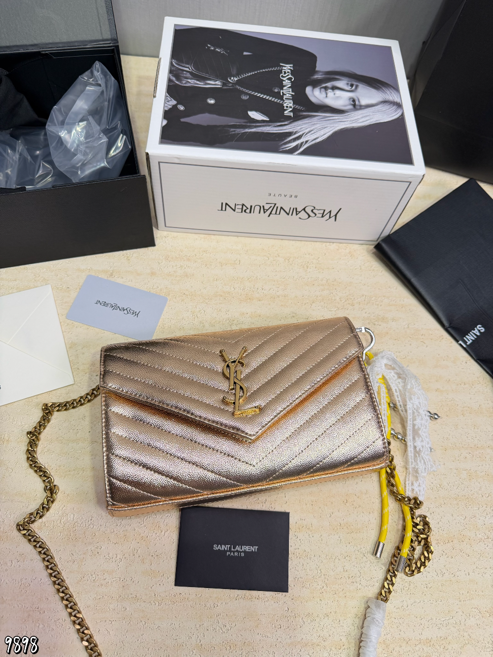 SEM12 New fashionable ladies handbag available in various colors with a wide range of gift options 22*14cm