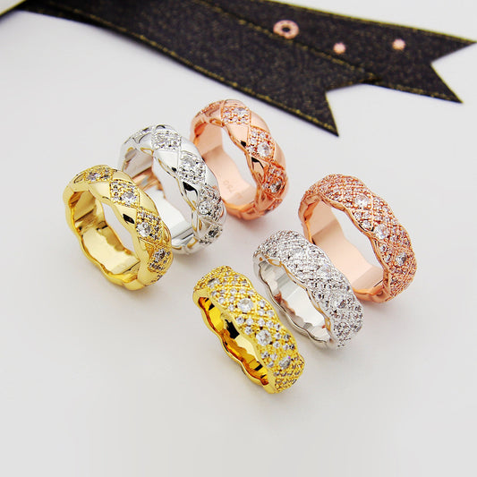 CEM235 Titanium Steel Patterned Full Diamond Ring with Stone for Women Men Couples Wedding Rings Bands Bague Femme