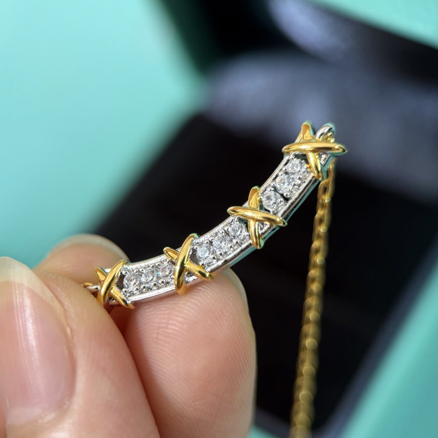 TEM32  New Arrive Fashion  with Diamond X Necklce for Woman Jewelry To Choose Gift