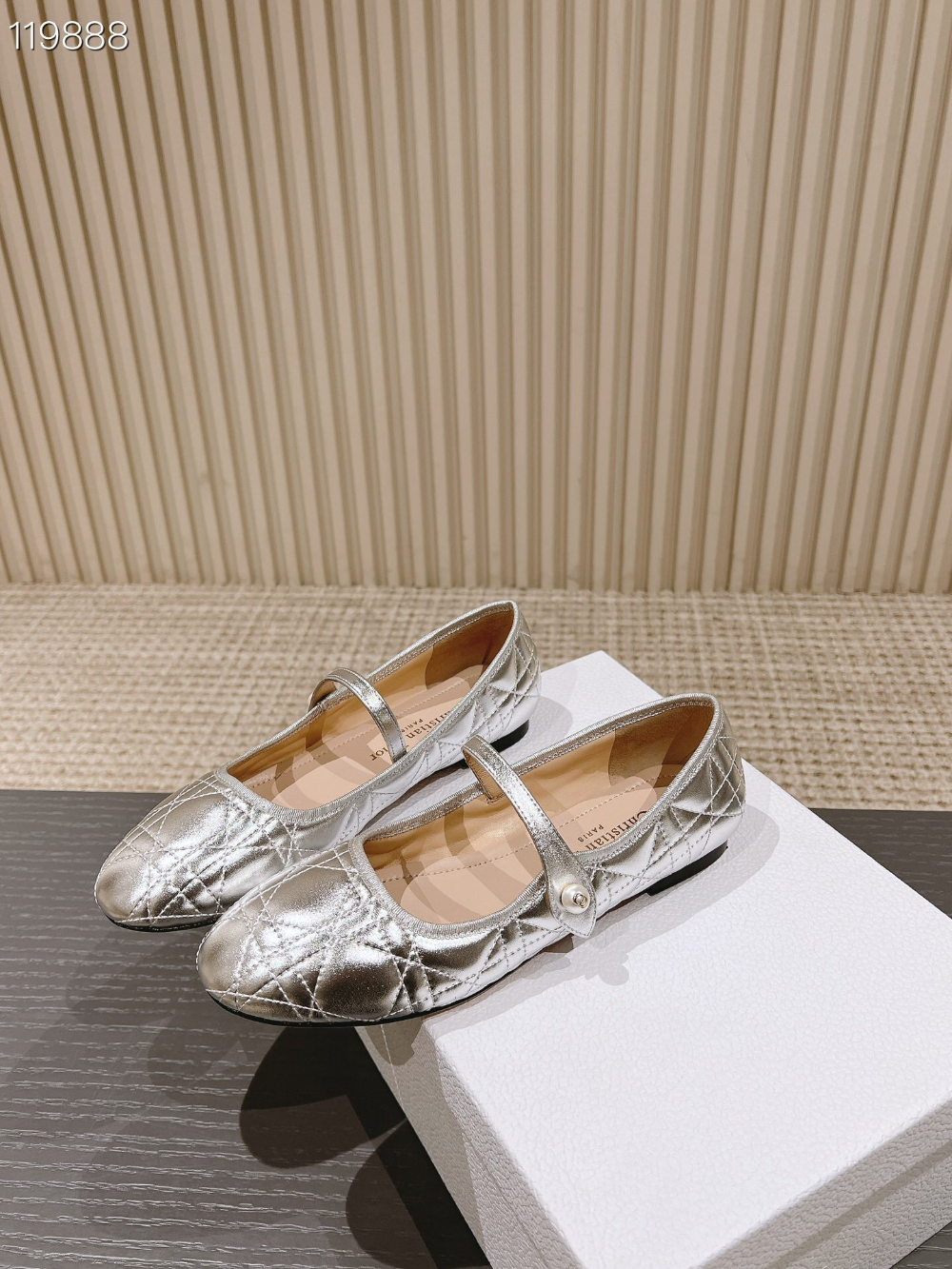 DEM346 Designer women's shoes women's flat shoes silver colors high quality sizes 35 to 42