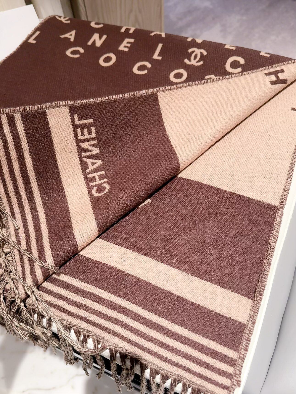 CEM360 new arrive  Hot sale pink brown color fashion beautiful  scarf  for woman gift  to choose